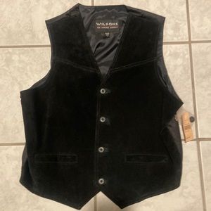 A Brand New Wilson black suede Vest . Size Large